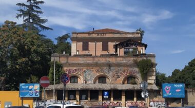 Gli imbrattatori devono pagare per ripristinare le facciate deturpate