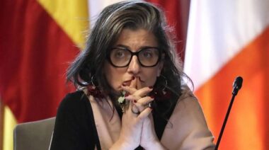 Via le “punizioni di Trump” contro Francesca Albanese: il governo intervenga