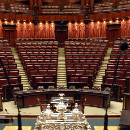 Competenza al Governo: mai più Ministri senza curriculum